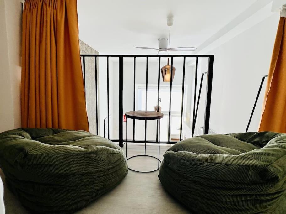 バレンシアExclusive Loft In Ruzafaアパートメント エクステリア 写真